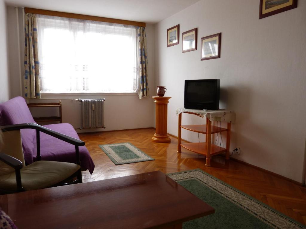 Obuda Apartments Budapest Luaran gambar